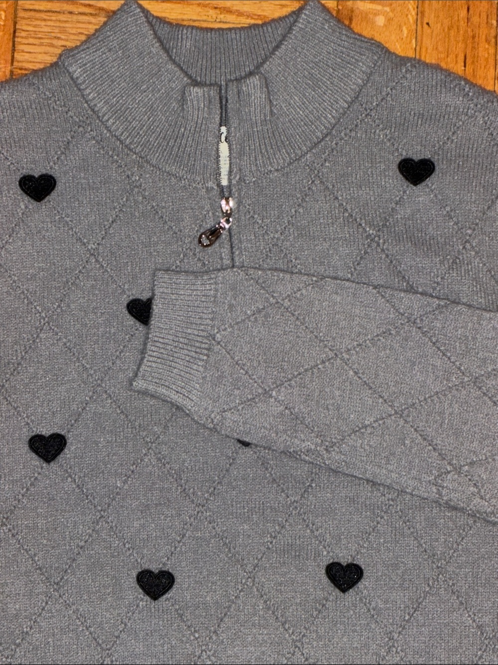 Cherie Collette, Women’s L, Gray 1/4-zip Heart Sweater